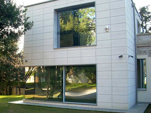 Aluminium & Bronze Systems (Wood Aluminium)